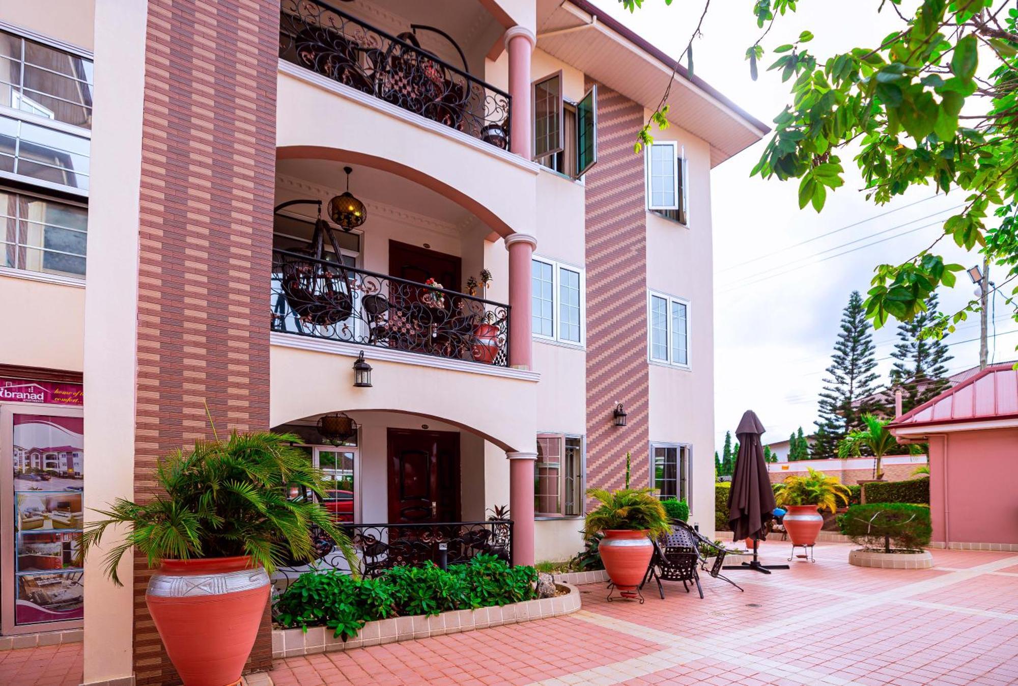 Ibranad Apartments Accra Extérieur photo